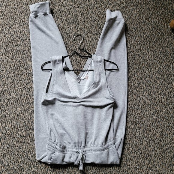 Calvin Klein Sleeveless Grey Jogger Jumpsuit Size Small - Picture 3 of 16